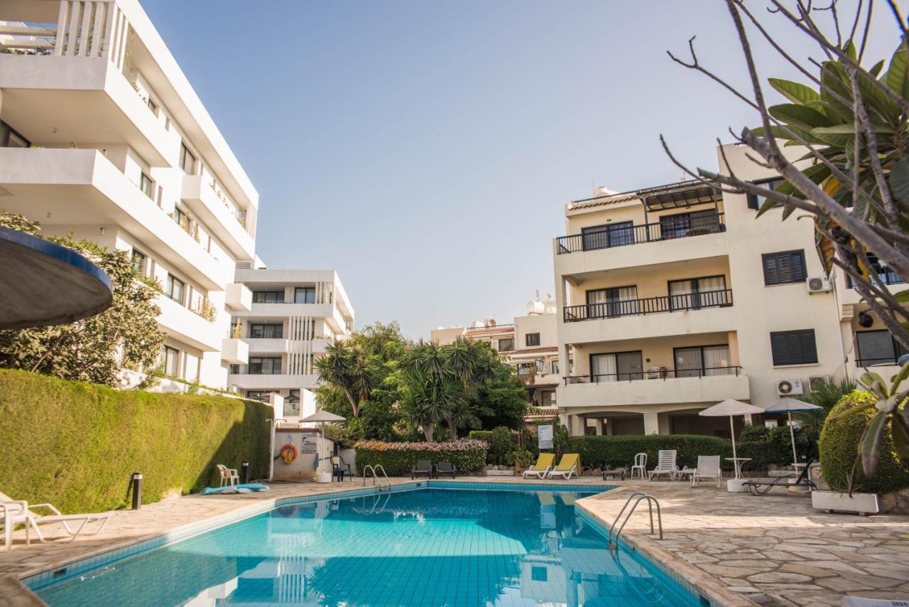 One Bedroom Apartment In Paphos In Good Location Exterior foto